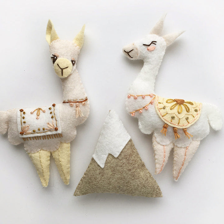 PDF Pattern - Llamas Wool Felt Embroidery Pattern