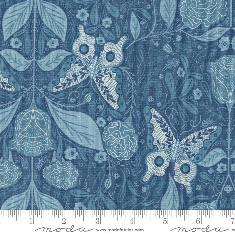 Woodland Wonder - Dusk Blue Moths (48391 14)