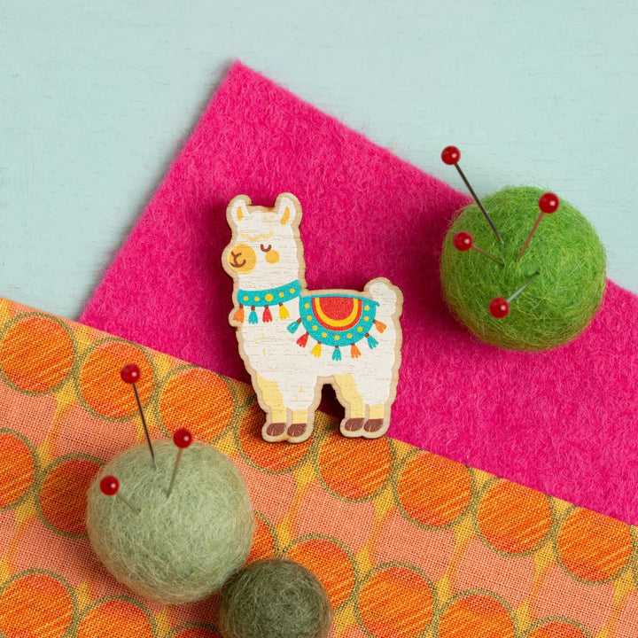 Wooden Alpaca Needle Minder