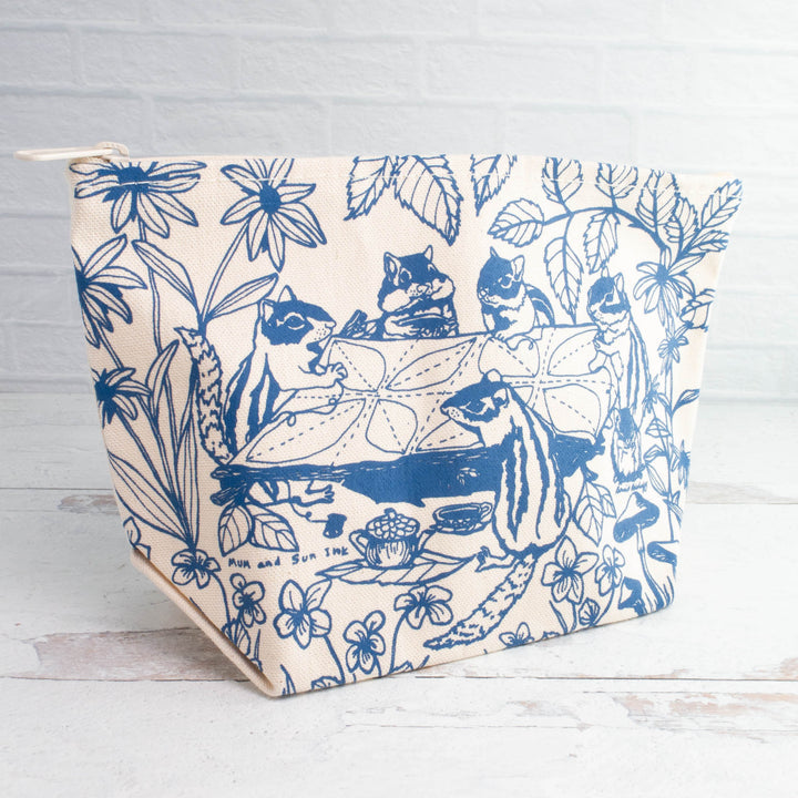 Quilting Chippies Zippered Project Bag