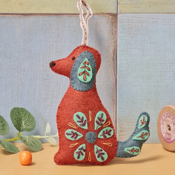 Folk Dog Felt Embroidery Craft Kit