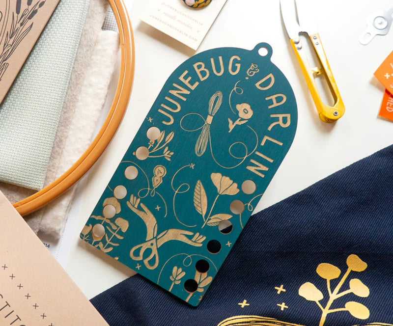 Wooden Thread Organizer (Loop Style)