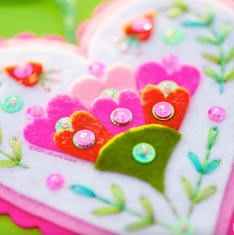 Garden Party Hearts Wool Felt Ornament Kit