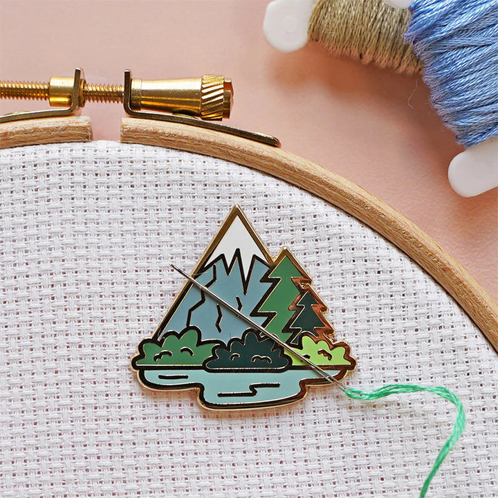 Magnetic Enamel Needle Minder - Mountains