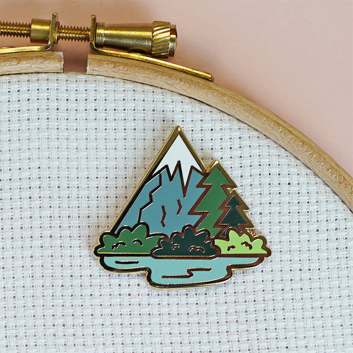 Magnetic Enamel Needle Minder - Mountains