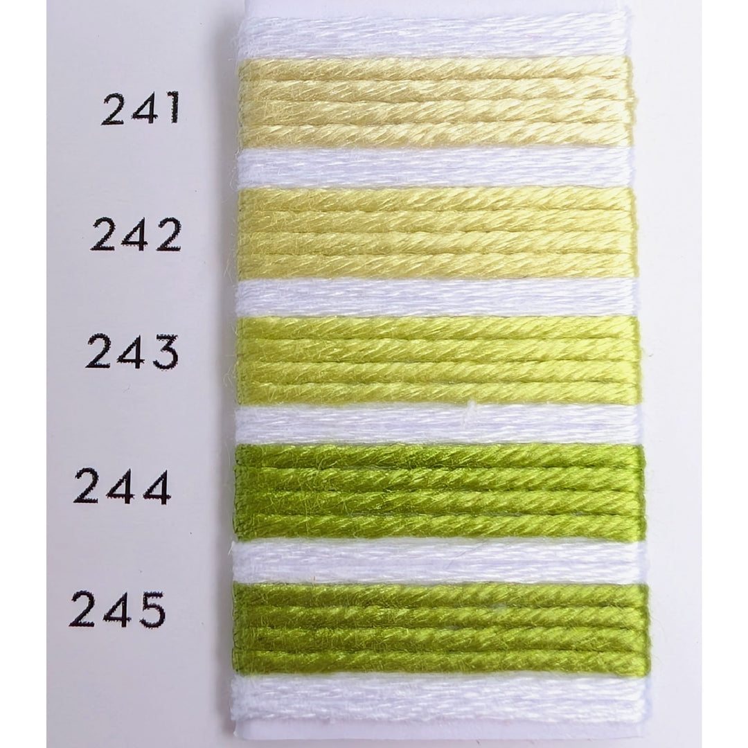 Soie d'Alger Silk Embroidery Thread - Warm Yellow Green