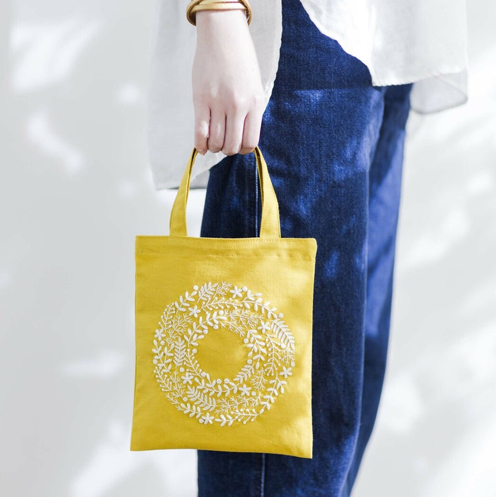 Japanese Mini Tote Bag Embroidery Kit - Sunny Wreath