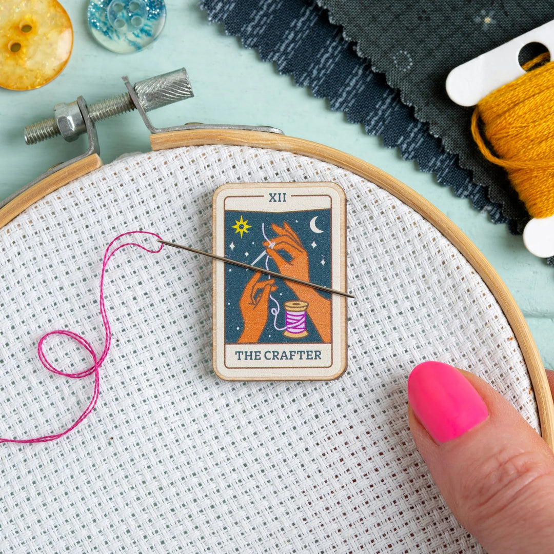 The Crafter Tarot Card Wooden Needle Minder