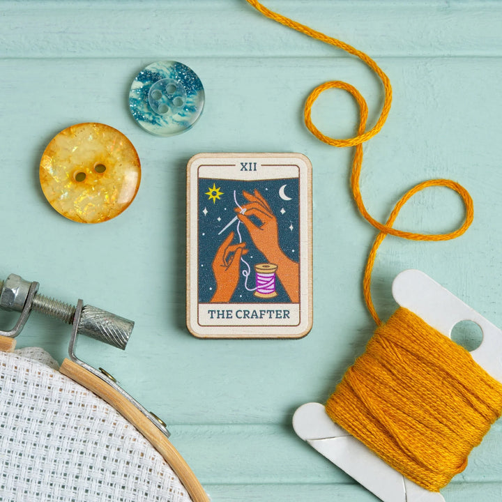The Crafter Tarot Card Wooden Needle Minder