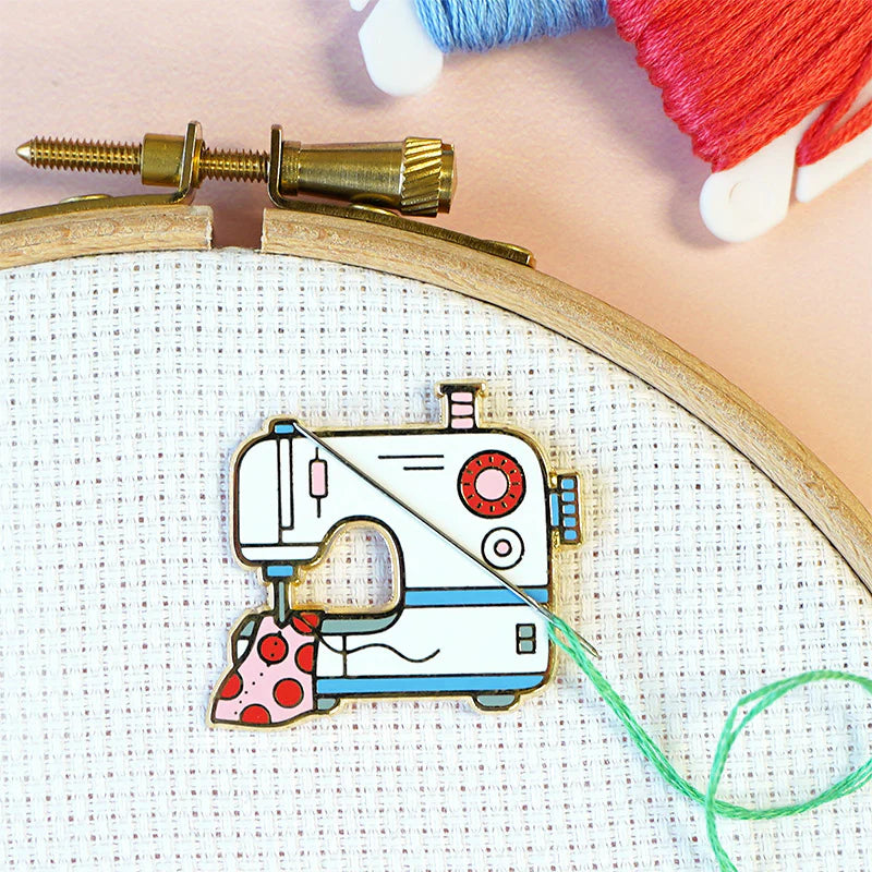 Magnetic Enamel Needle Minder - White Sewing Machine