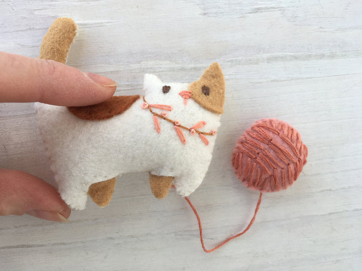 PDF Pattern - Kitties Wool Felt Embroidery Pattern