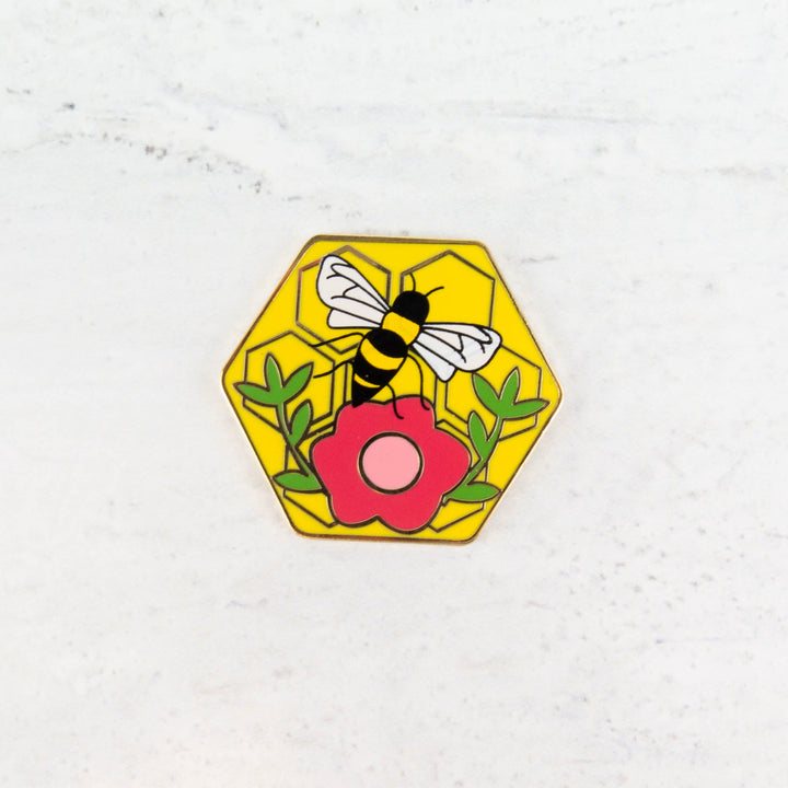 Bee Enamel Needle Minder