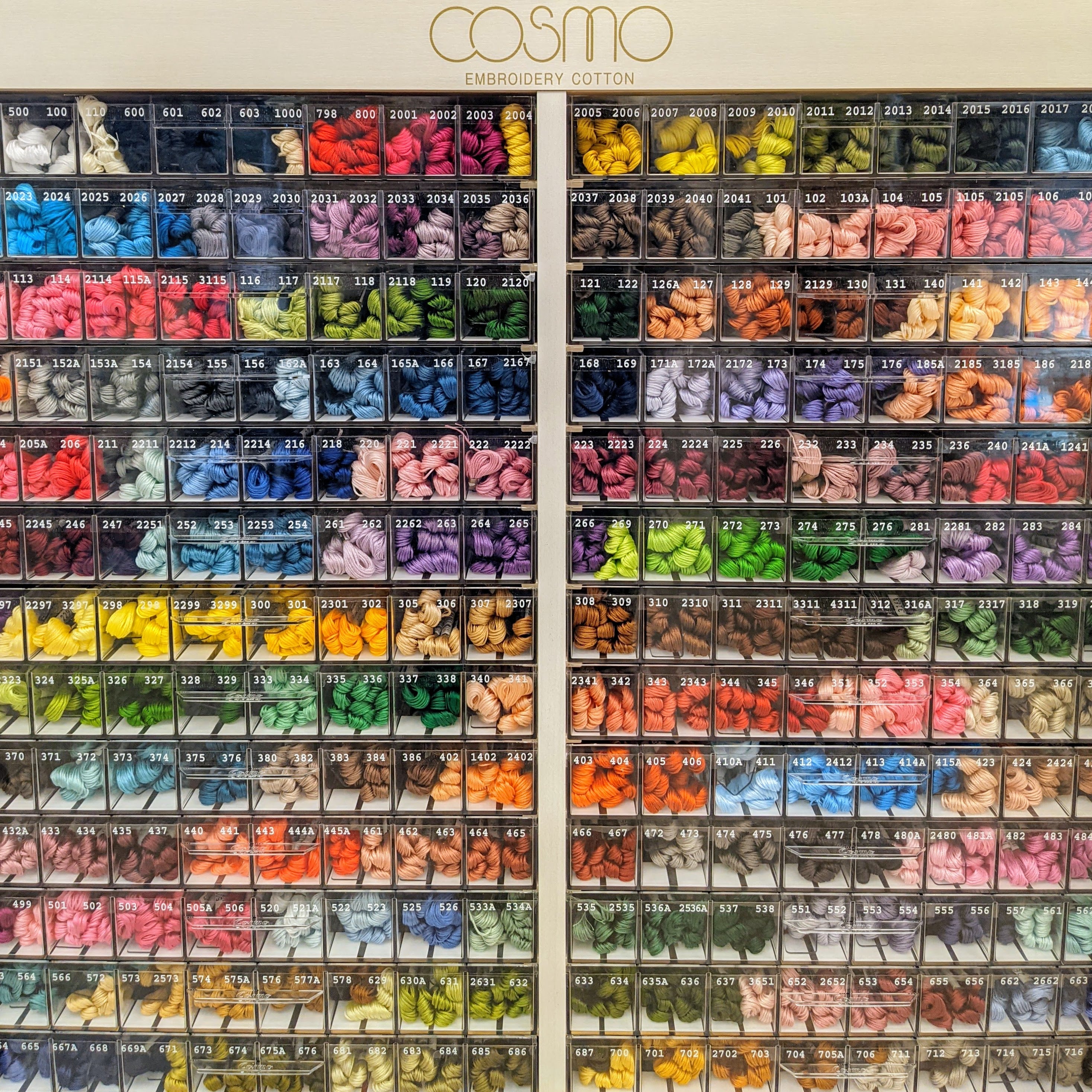 The Complete Cosmo Solids Embroidery Floss Set (501 Colors