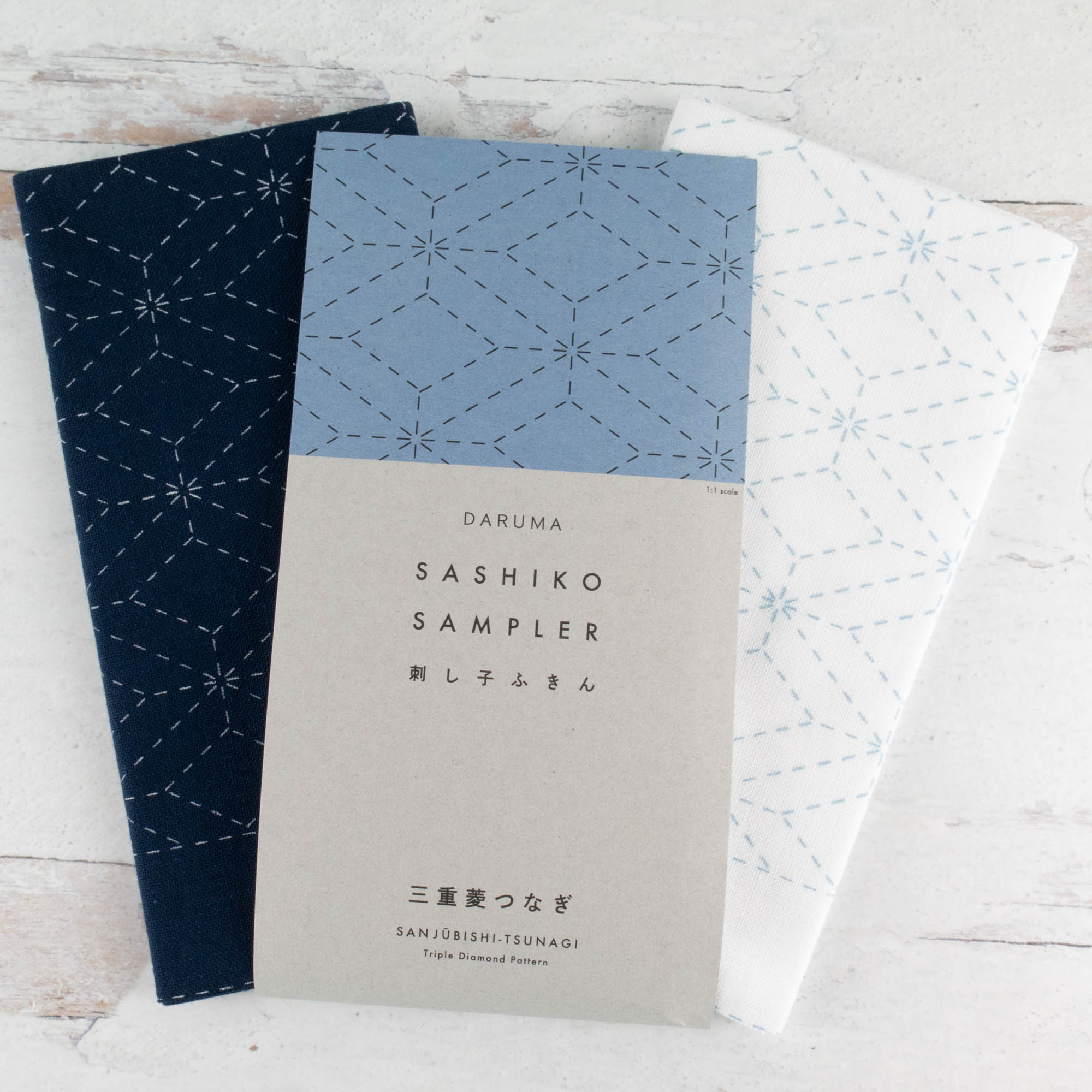 Daruma Sashiko Sampler - Sanjubishi-Tsunagi (1008/1208) – Snuggly