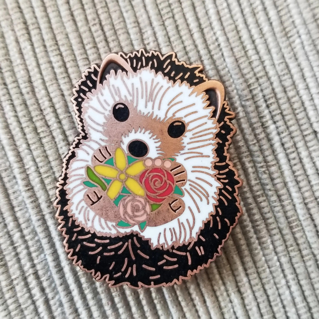 Hedgehog Enamel Needle Minder