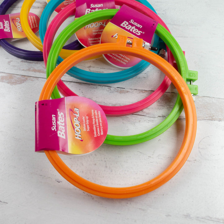 Susan Bates Hoop-La Plastic Embroidery Hoop