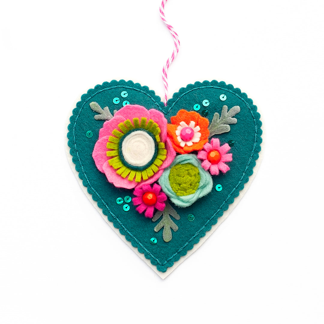 PDF PATTERN - Modern Bouquet Heart Wool Felt Ornament Pattern