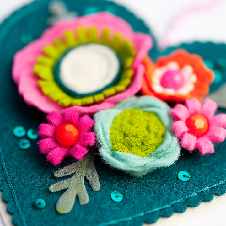 Modern Bouquet Heart Wool Felt Ornament Kit