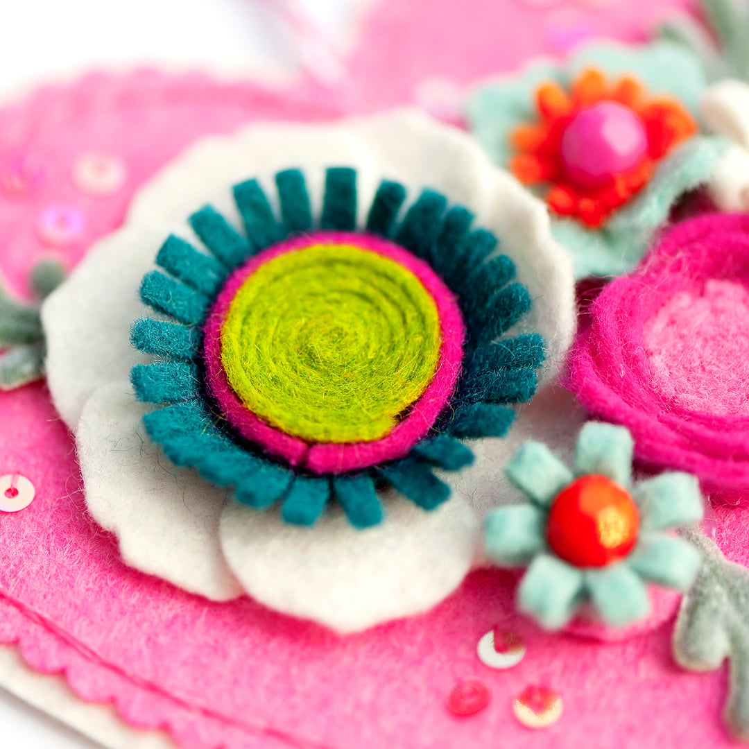PDF PATTERN - Modern Bouquet Heart Wool Felt Ornament Pattern