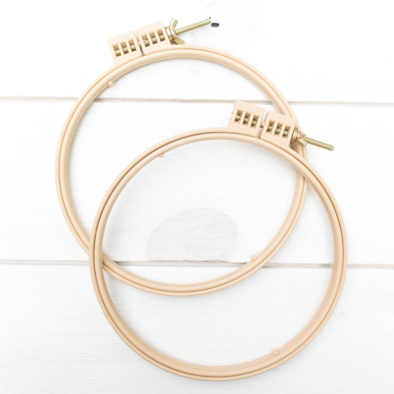 Morgan Quality Products No-Slip Embroidery Hoops Bundle - Interlocking Design (9 And 7 Inch)