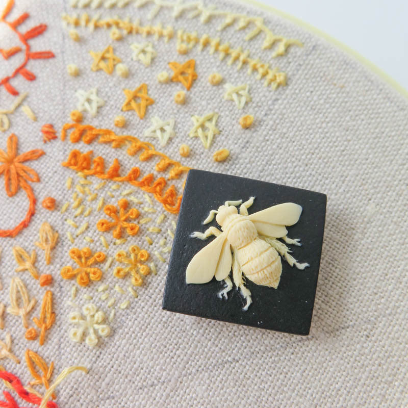 Bee Needle Minder Needle Minder - Snuggly Monkey