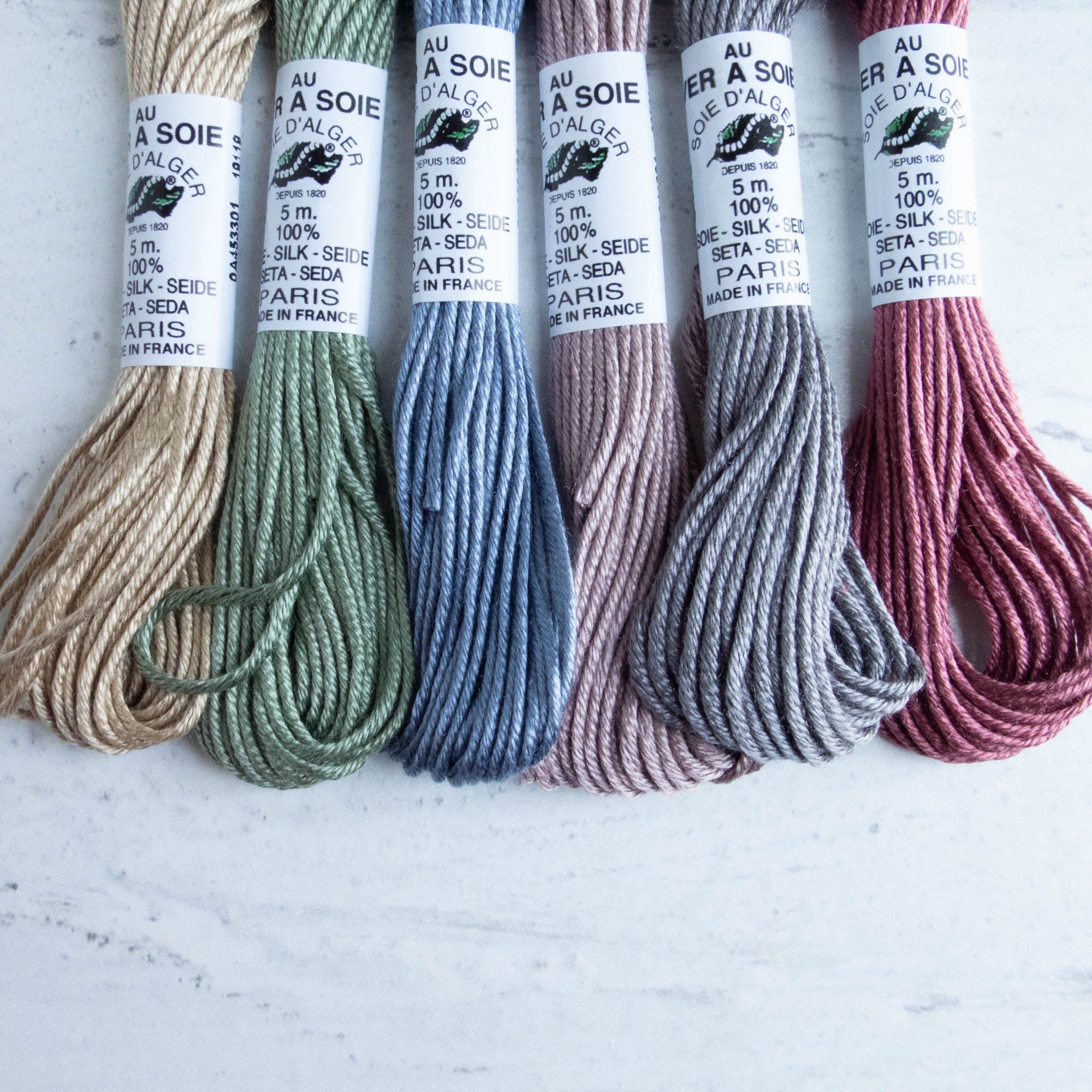 Au Ver A Soie Surfine and Silk Ribbon Discovery Pack – Snuggly Monkey