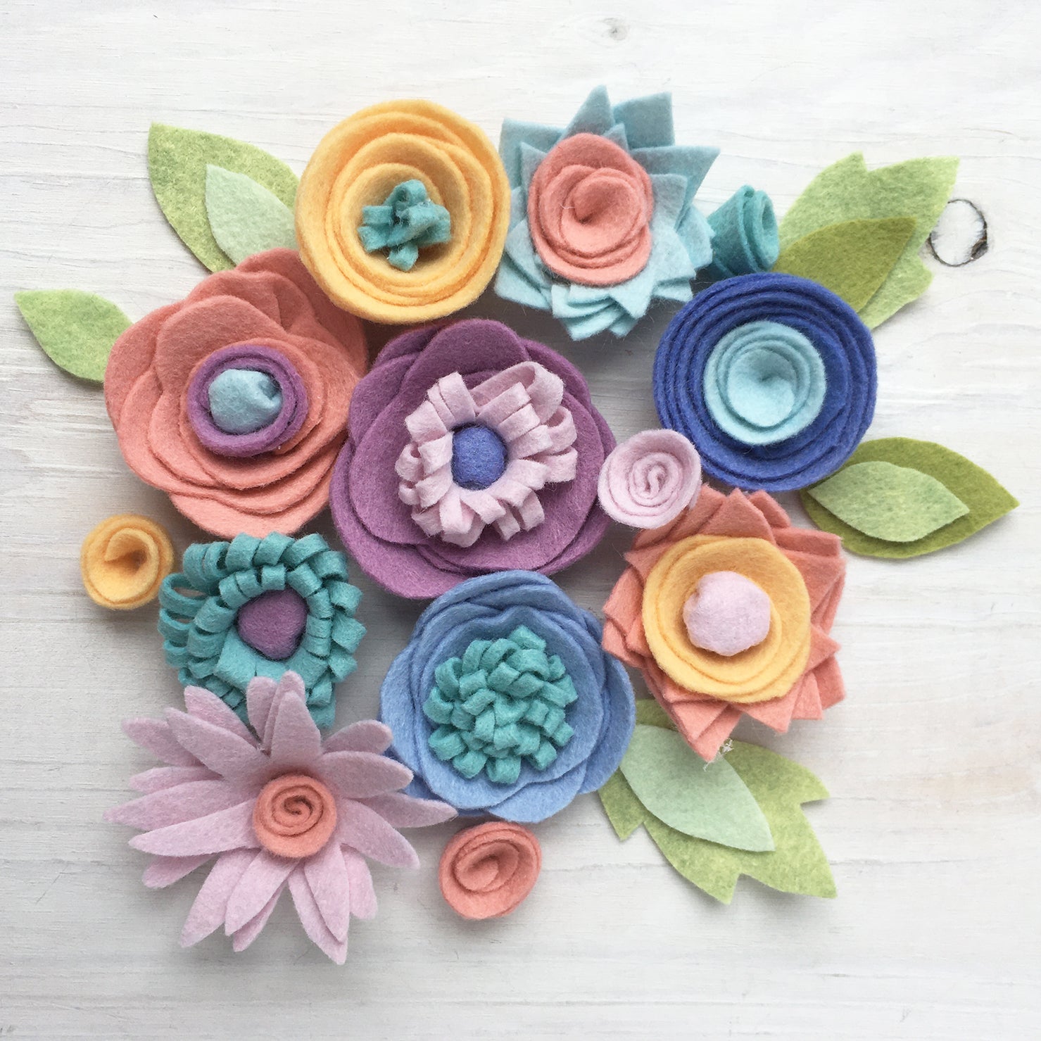 Felt Flowers PDF Pattern – Snuggly Monkey