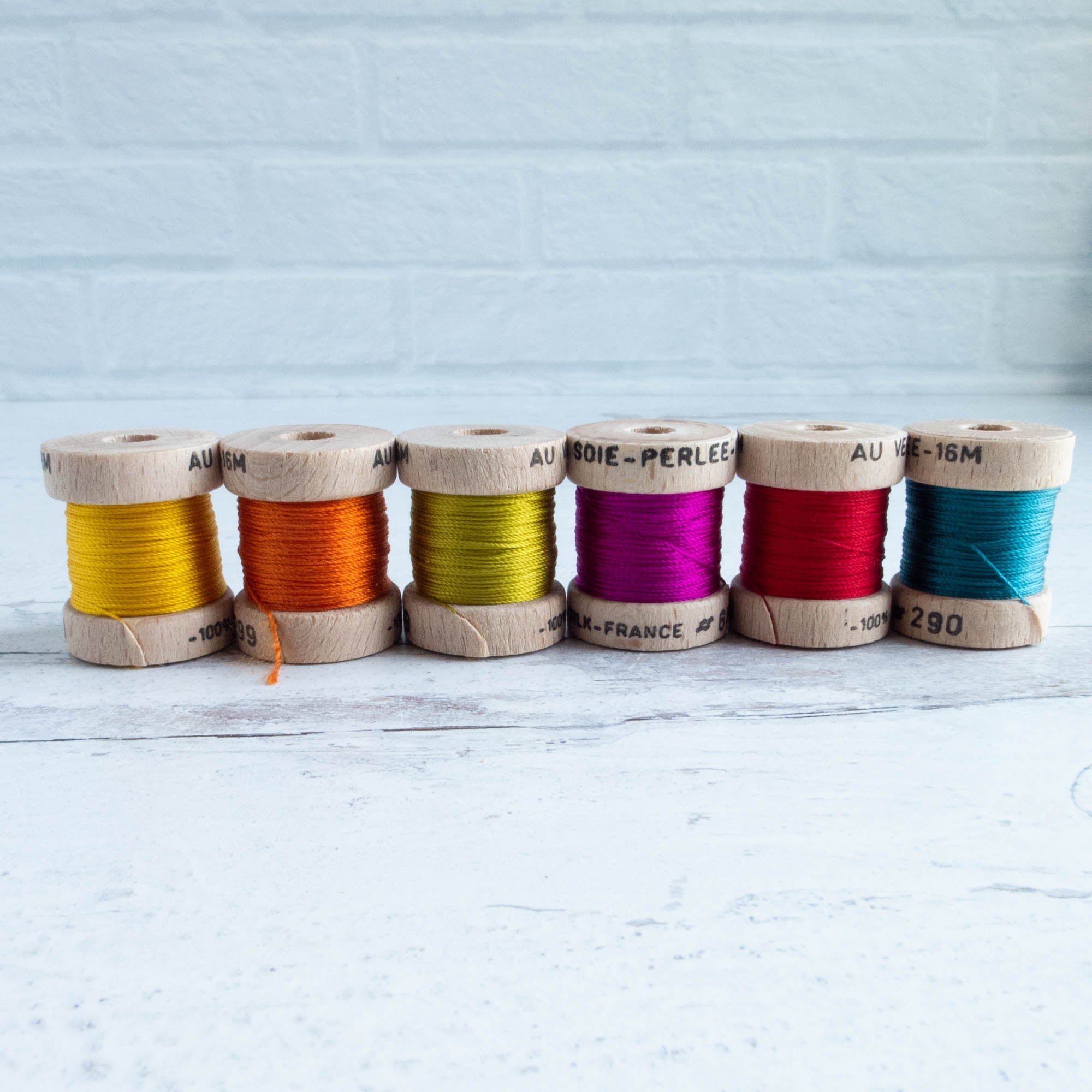Merle Threads Silk Perle Thread – Snuggly Monkey