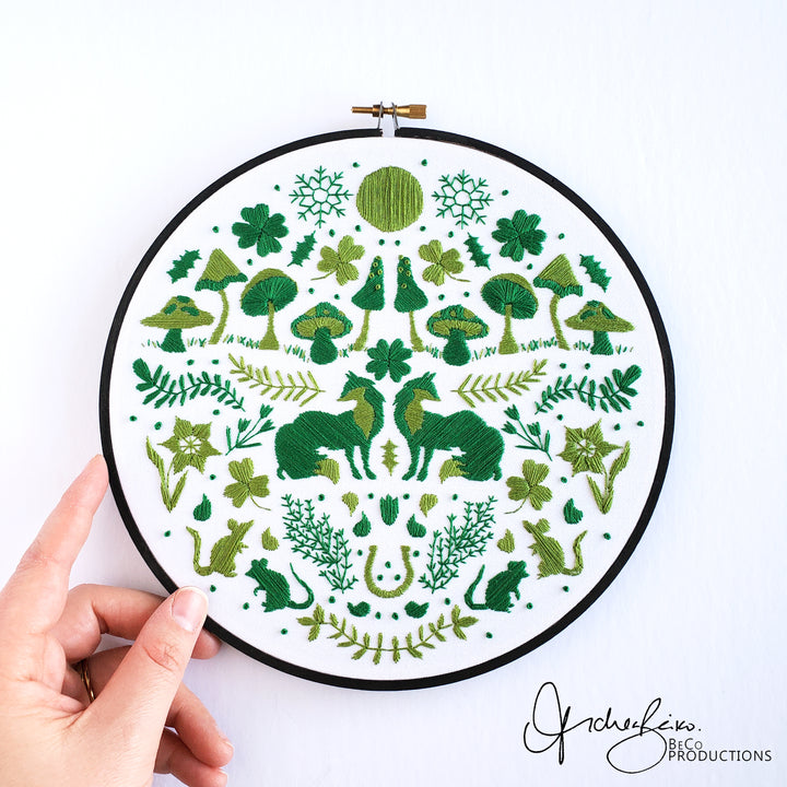 PDF PATTERN - Monochromatic Folk Art Series - March