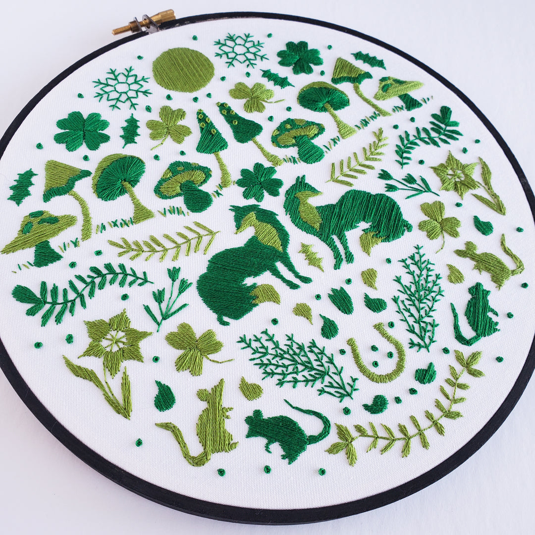 PDF PATTERN - Monochromatic Folk Art Series - March