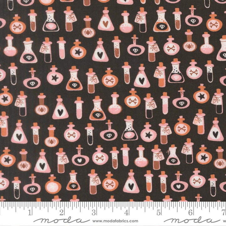 Elena Amo PURRS & BOOS Fabric - Potion Bottles on Black (39065-16)