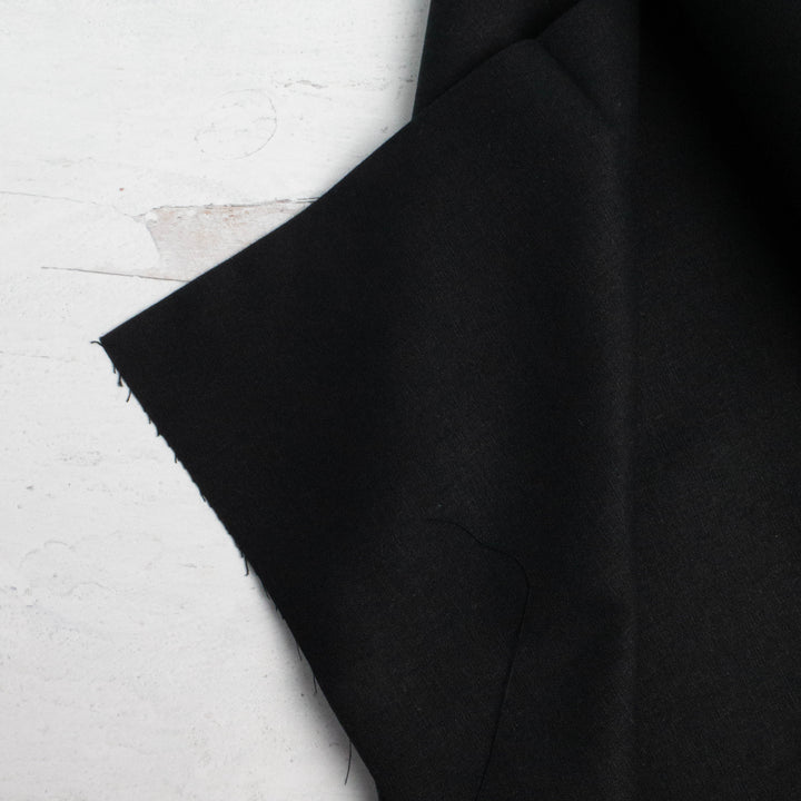 Japanese Linen Cotton (55/45) Blend Medium Weight Fabric - Black (H6001F)