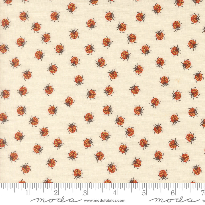 Gingiber Ladybug Whimsy - Ladybugs on Eggshell (4844611)
