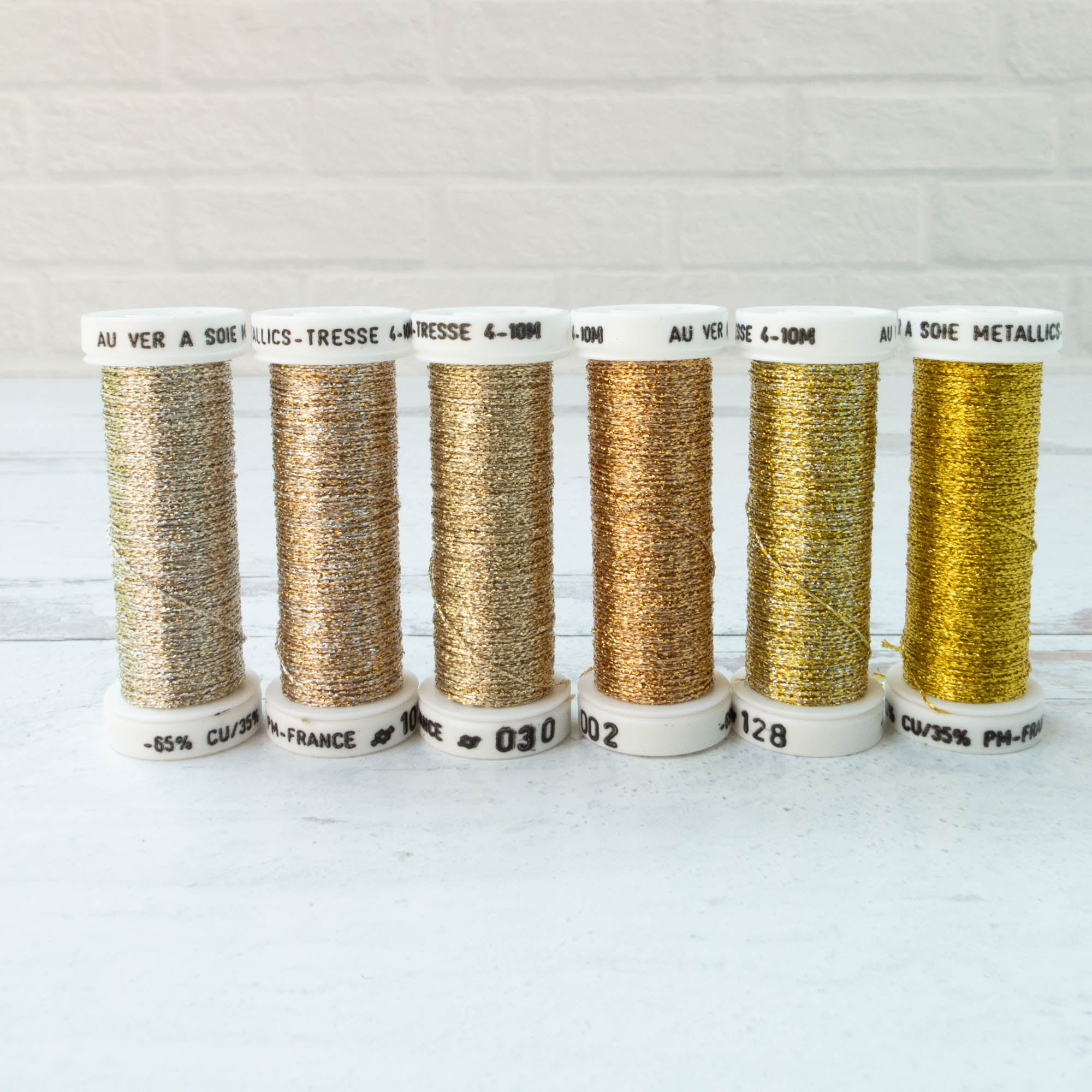 Au Ver A Soie Surfine and Silk Ribbon Discovery Pack