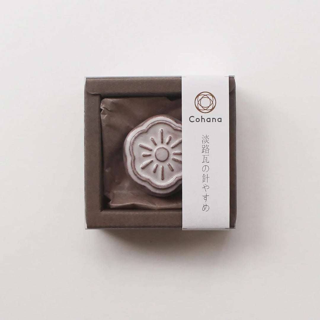 Mini Awaji Kawara Magnetic Needle Rest
