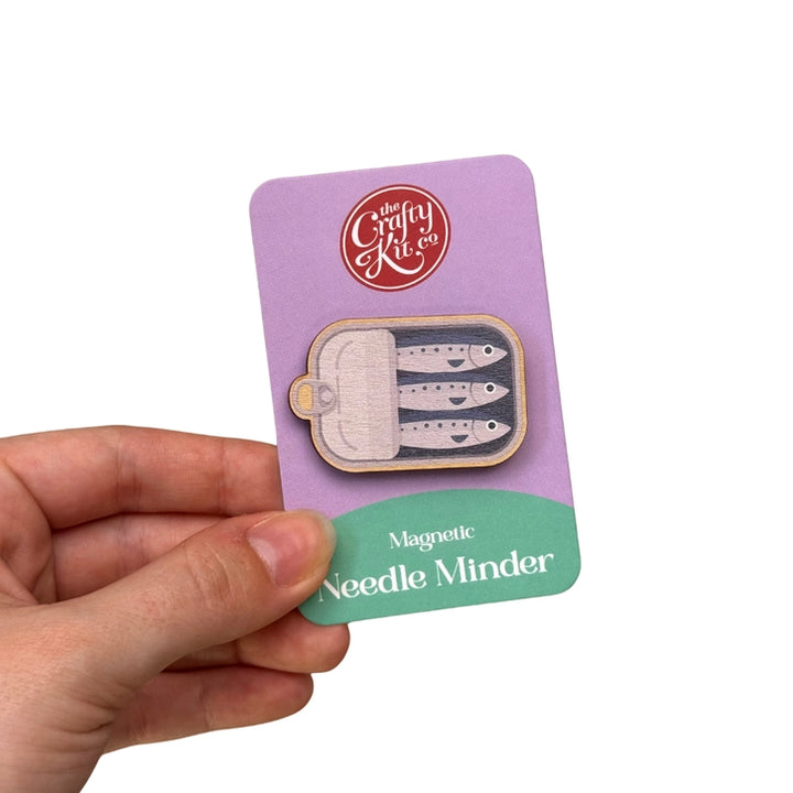 Sardines Wooden Magnetic Needle Minder