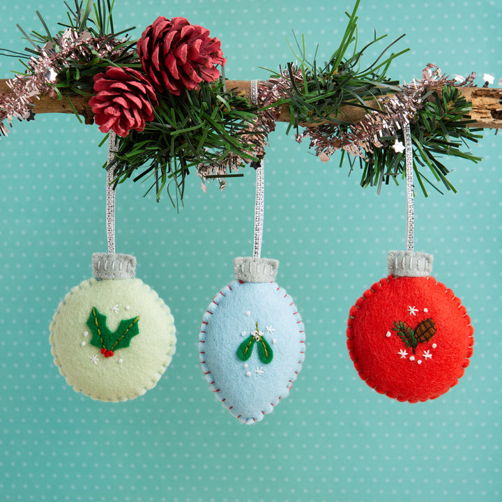 Christmas Baubles Felt Embroidery Kit