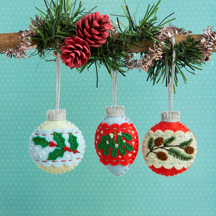 Christmas Baubles Felt Embroidery Kit