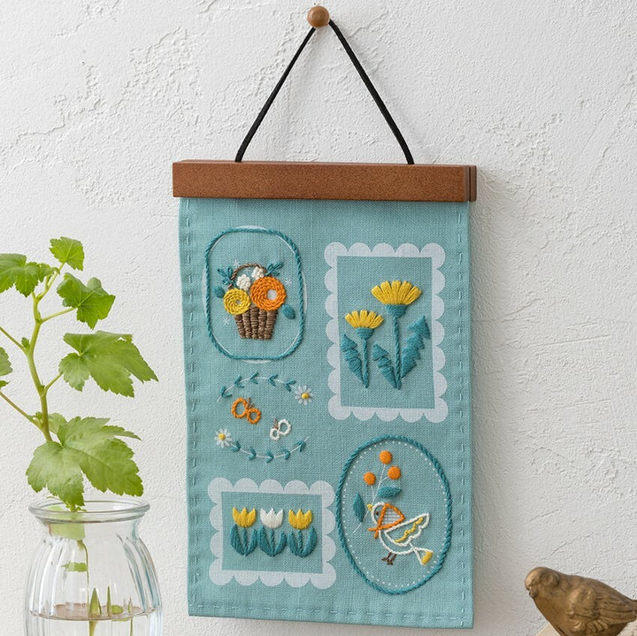 FABBRICA Japanese Embroidery Kit - Teal Floral Pennant