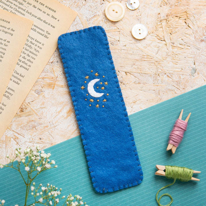 Hare Bookmark Felt Craft Kit