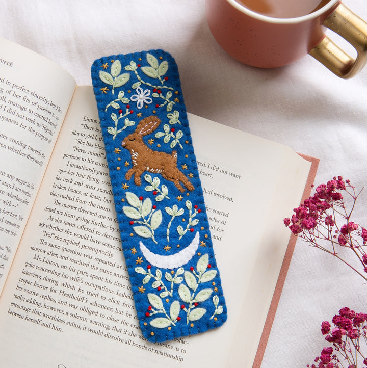 Hare Bookmark Felt Craft Kit