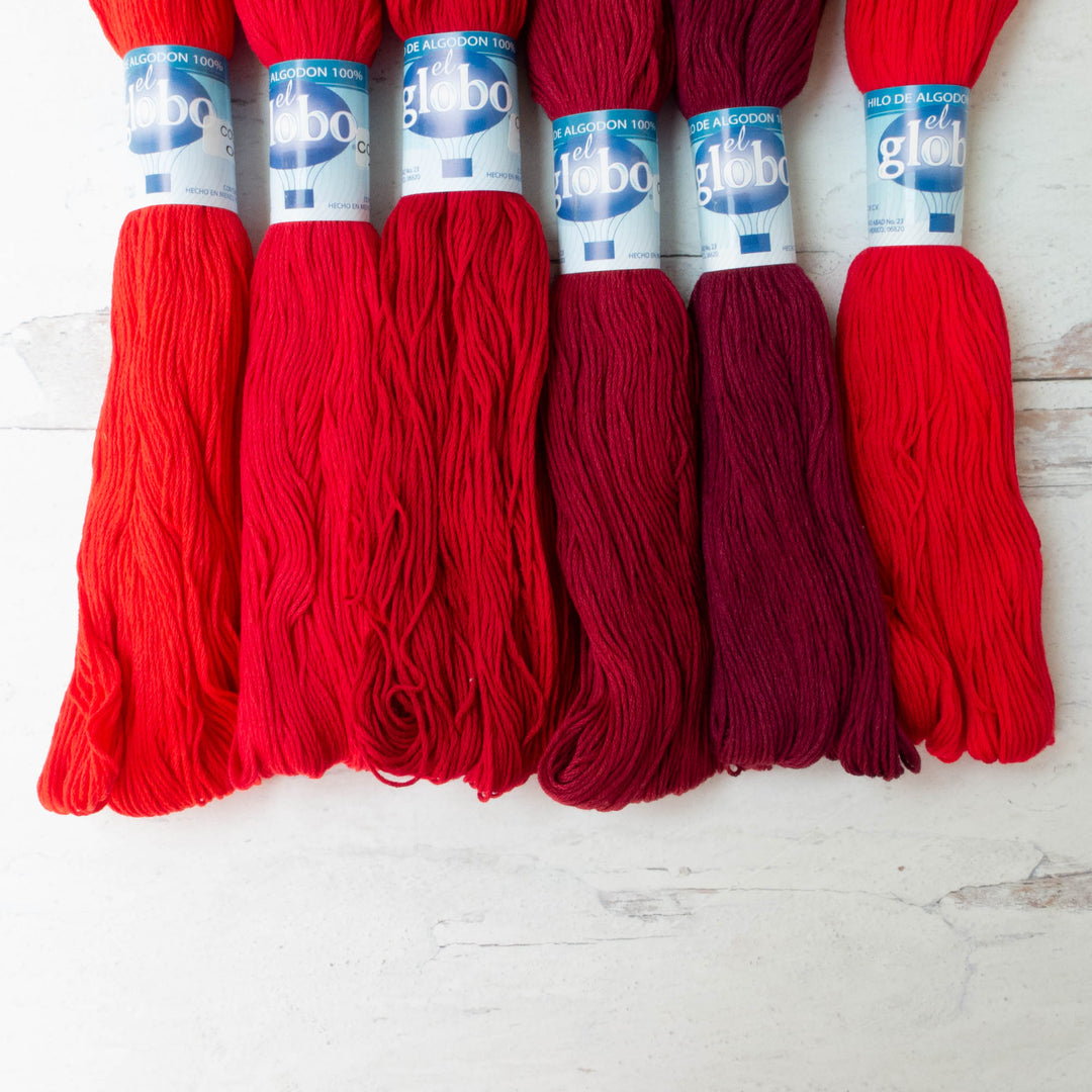 Hilo Vela El Globo Embroidery Thread - Reds