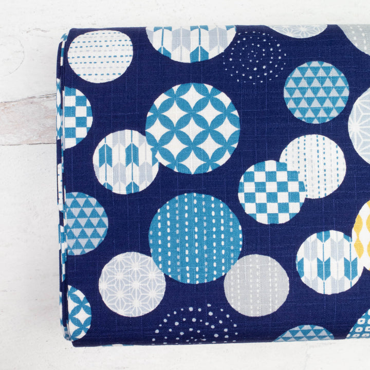 Japanese Cotton Dobby Fabric - Wagara Circles with Sashiko on Navy (AP1081E)