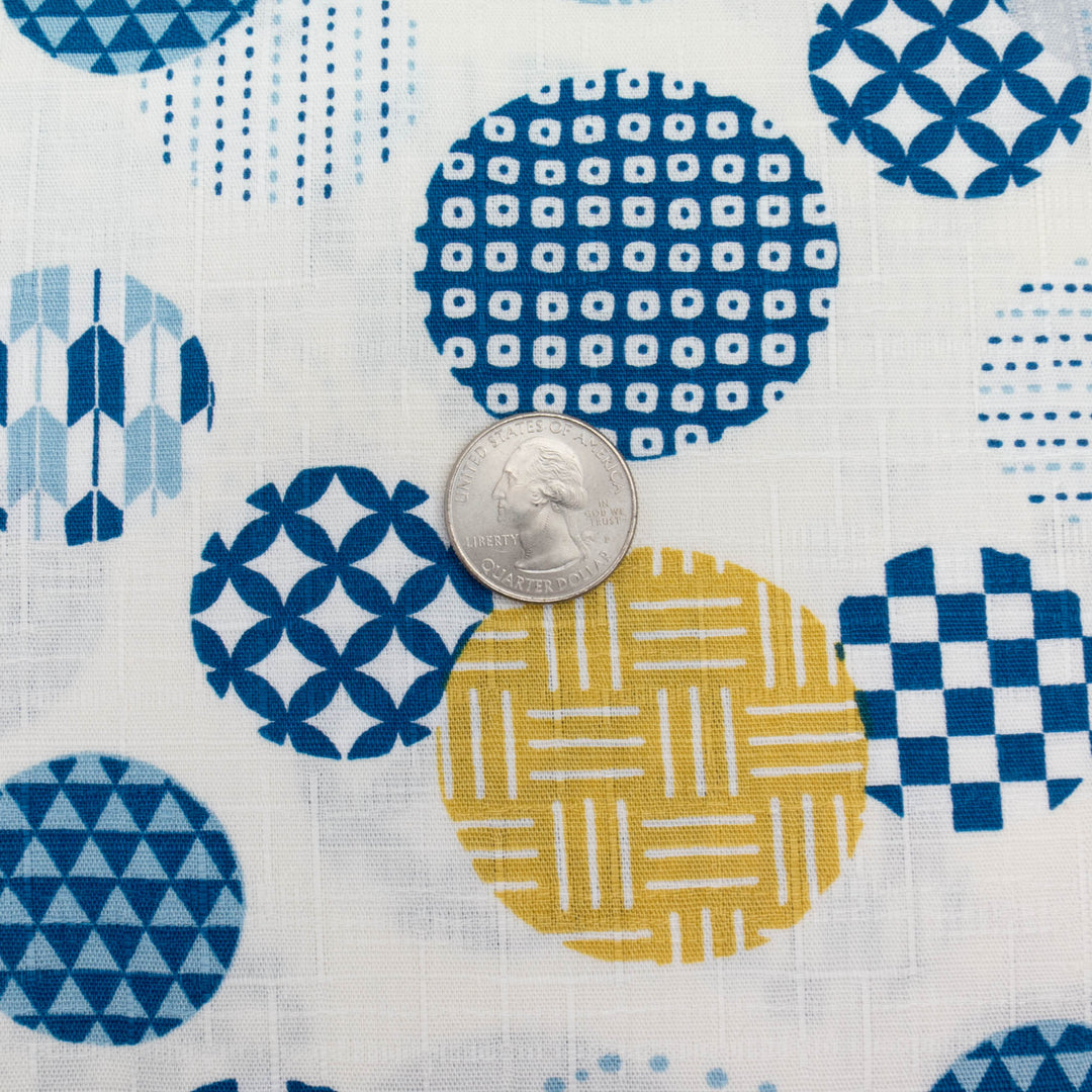 Japanese Cotton Dobby Fabric - Wagara Circles with Sashiko on White (AP1081A)