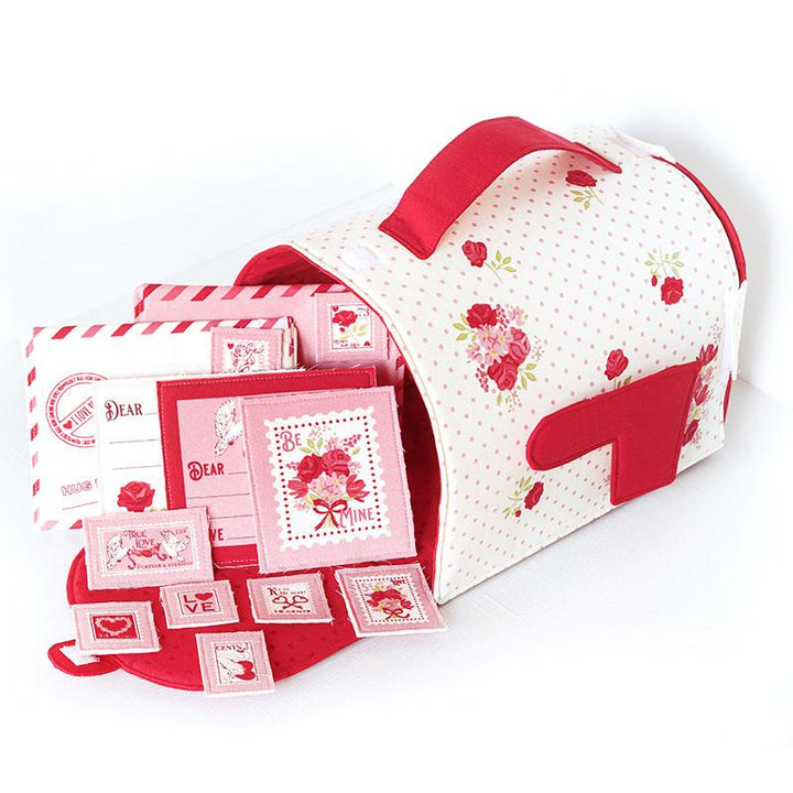 Stacy Iest Hsu Je T'aime Mailbox Panel