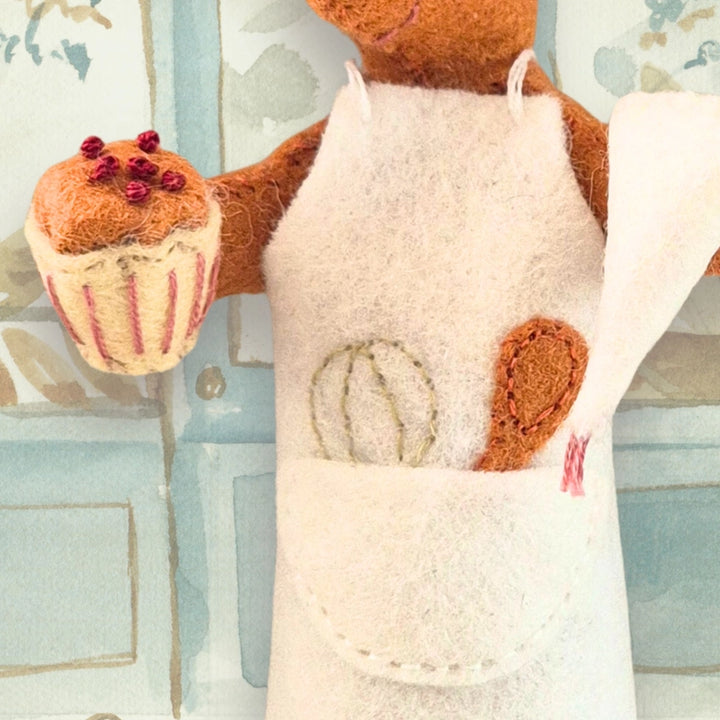 Little Mouse The Baker Felt Embroidery Kit