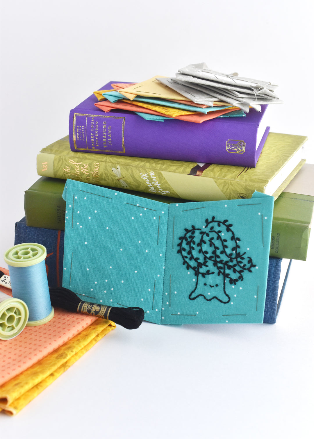 PDF Pattern - Summer Reading Stitching Club