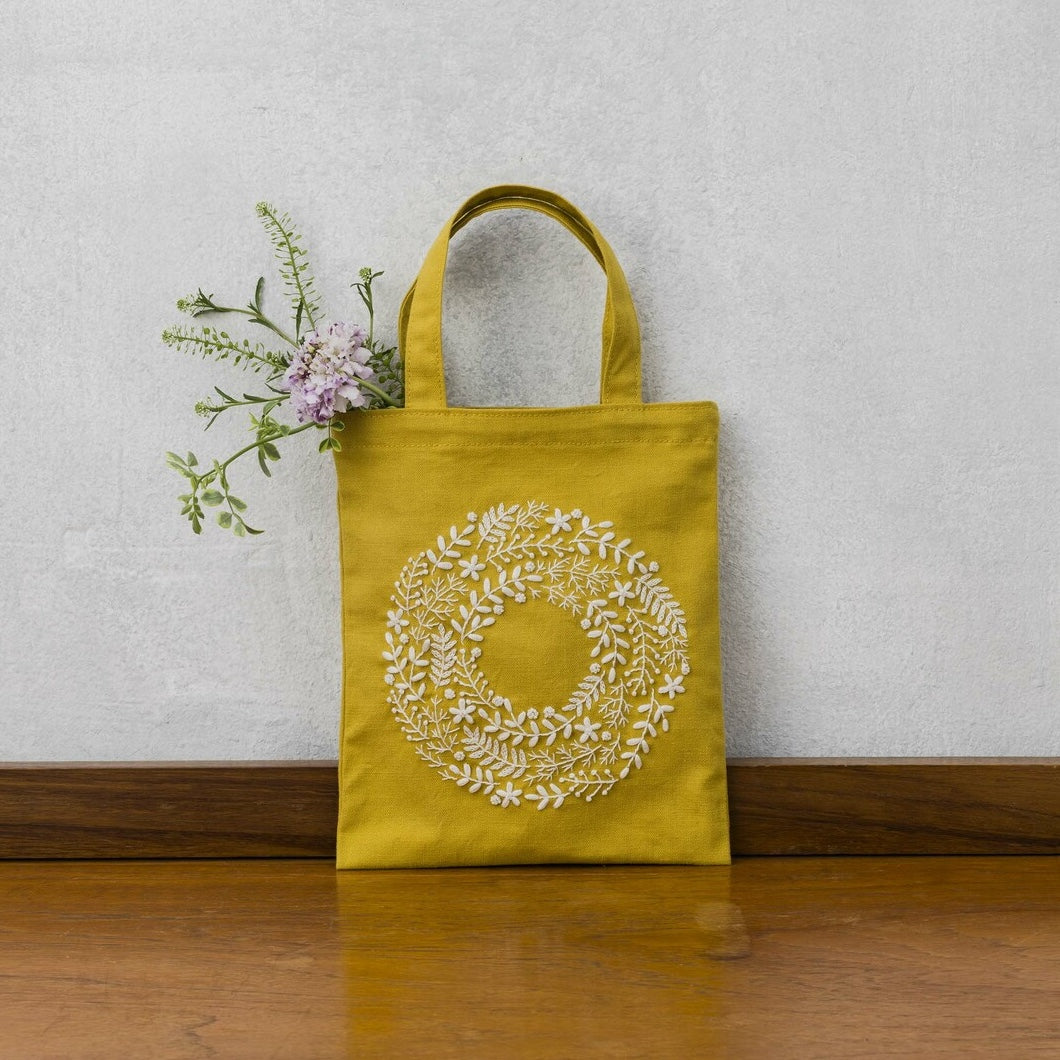 Japanese Mini Tote Bag Embroidery Kit - Sunny Wreath