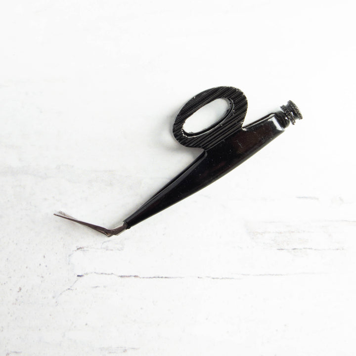 Small Angle Tip Thread Snips