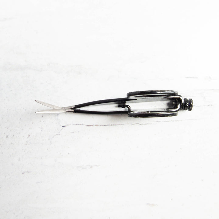 Small Angle Tip Thread Snips
